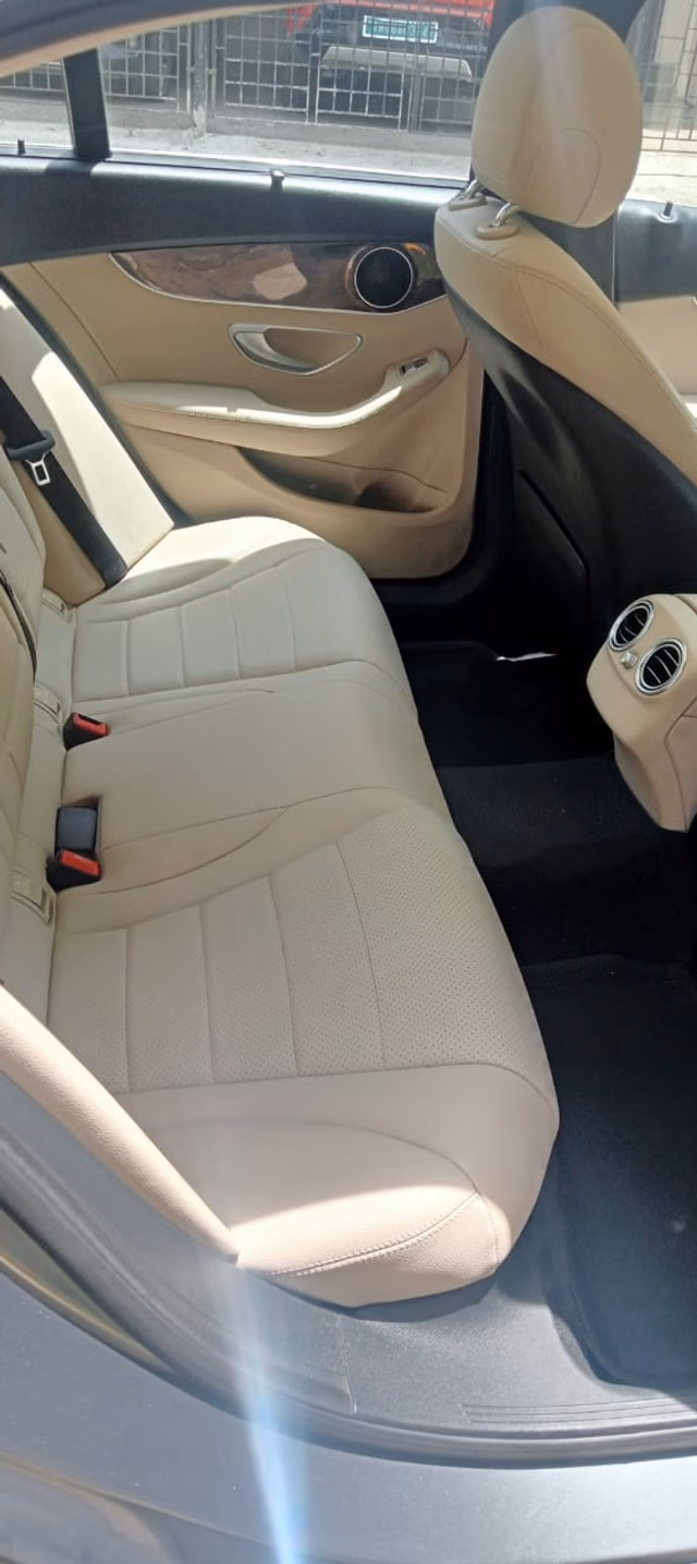 Mercedes-Benz Mercedes-Benz C-Class view 5