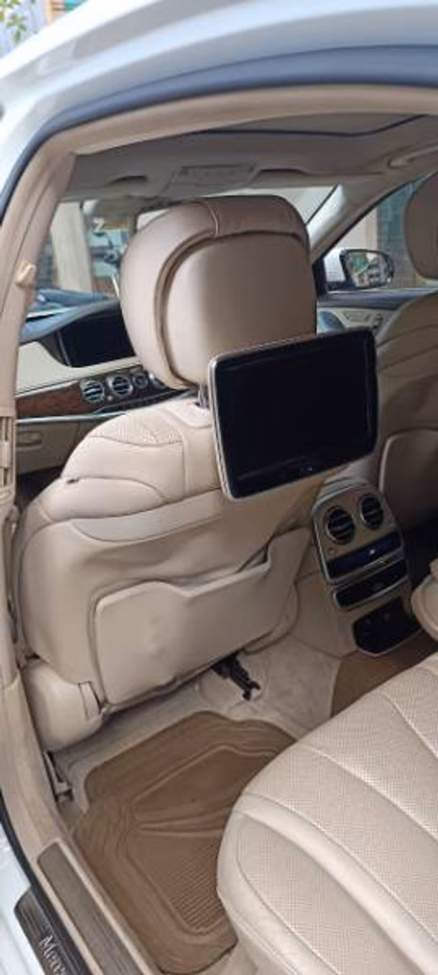 Mercedes-Benz Mercedes-Benz S-Class view 5
