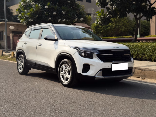 Kia Kia Seltos view 2