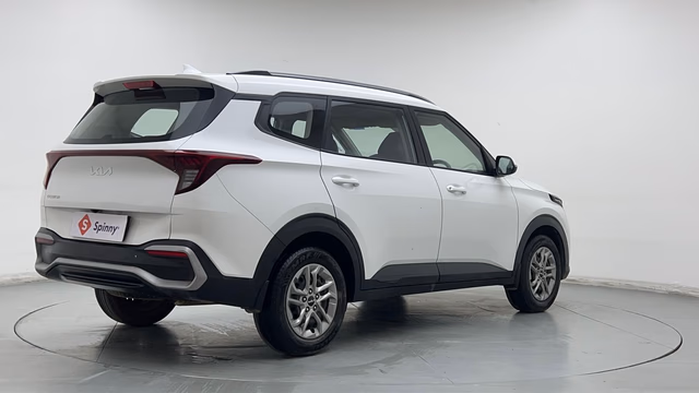 Kia Kia Carens view 5