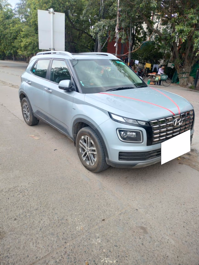 Hyundai Hyundai Venue view 2