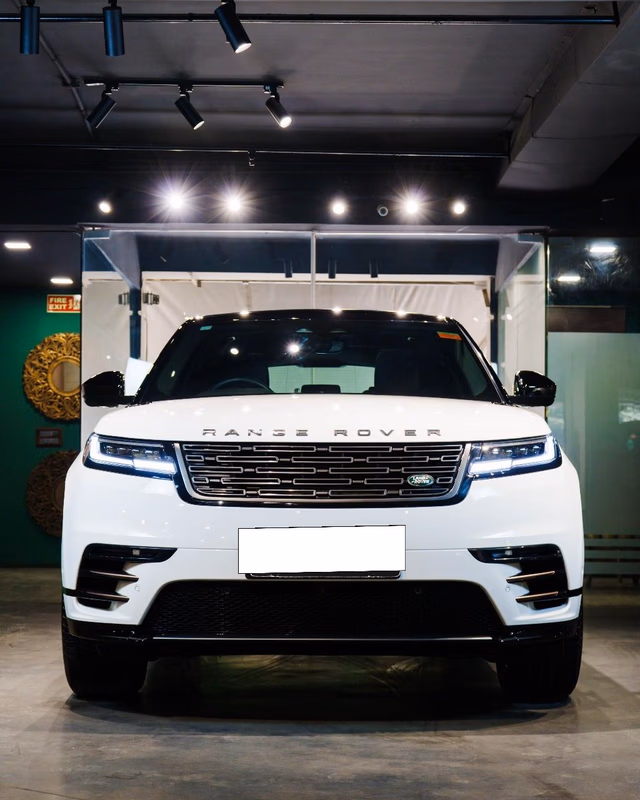 Land Rover Land Rover Range Rover Velar view 5