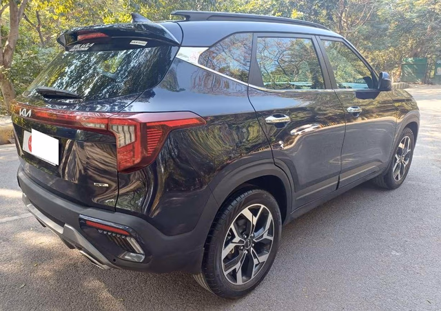 Kia Kia Seltos view 4