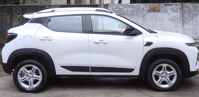 Renault Renault Kiger view 3