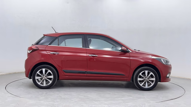 Hyundai Hyundai i20 view 4