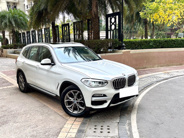 BMW BMW X3 view 2
