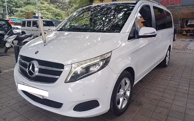 Mercedes-Benz Mercedes-Benz V-Class view 3