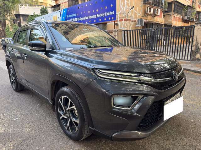 Toyota Toyota Hyryder view 2