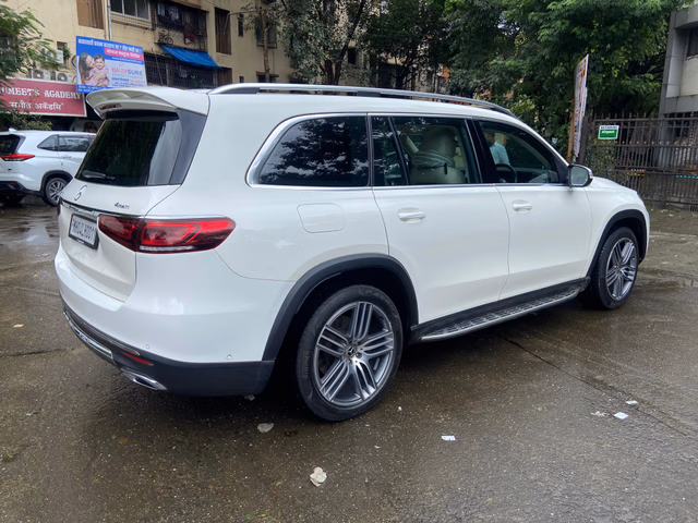 Mercedes-Benz Mercedes-Benz GLS view 4