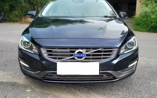 Volvo Volvo S60 view 2