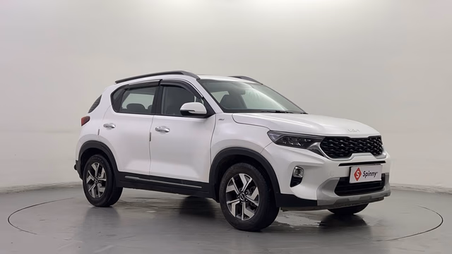 Kia Kia Seltos view 3