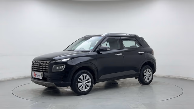 Hyundai Hyundai Venue view 2