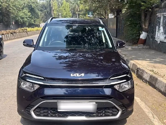 Kia Kia Carens view 2