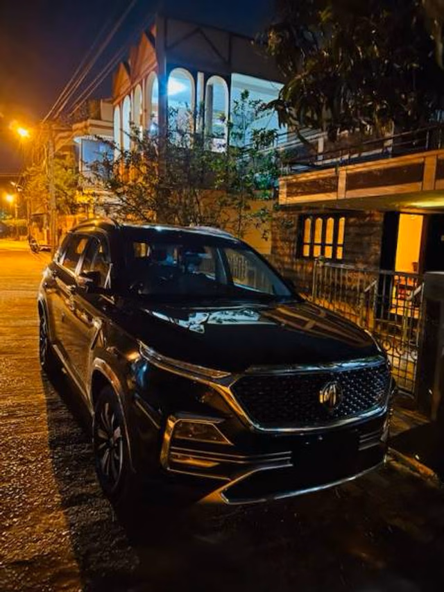 MG MG Hector view 2