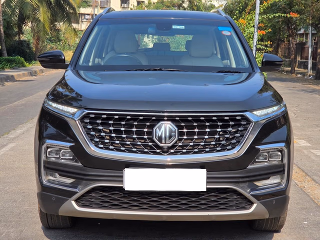 MG MG Hector view 3