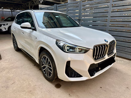 2023 BMW BMW X1