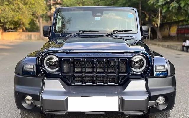 Mahindra Mahindra Thar ROXX view 5