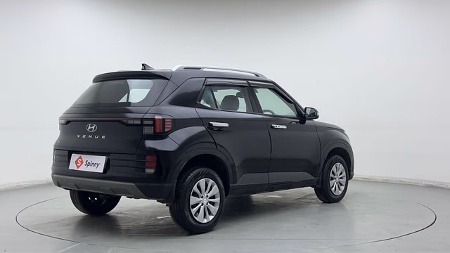 Hyundai Hyundai Venue view 5