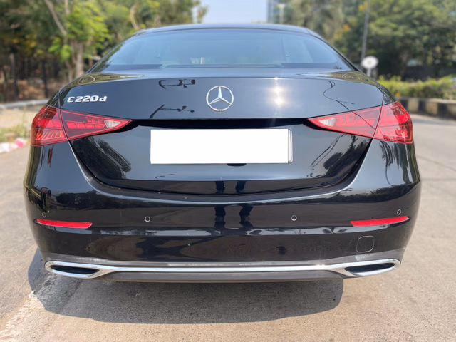 Mercedes-Benz Mercedes-Benz C-Class view 4