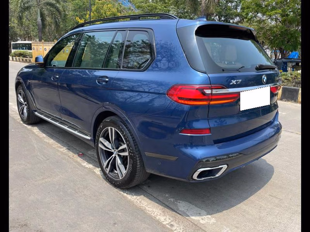 BMW BMW X7 view 4