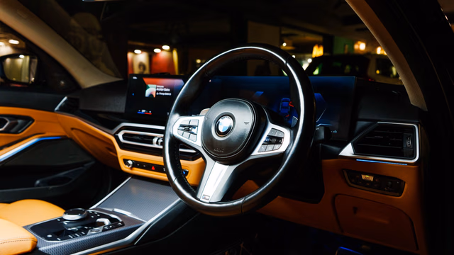 BMW BMW 3 Series Long Wheelbase view 4