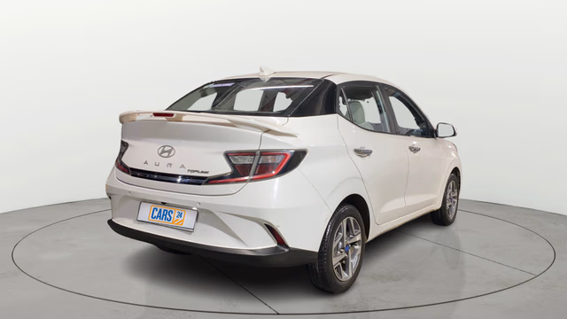 Hyundai Hyundai Aura view 4