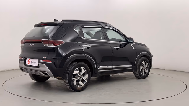 Kia Kia Sonet view 5