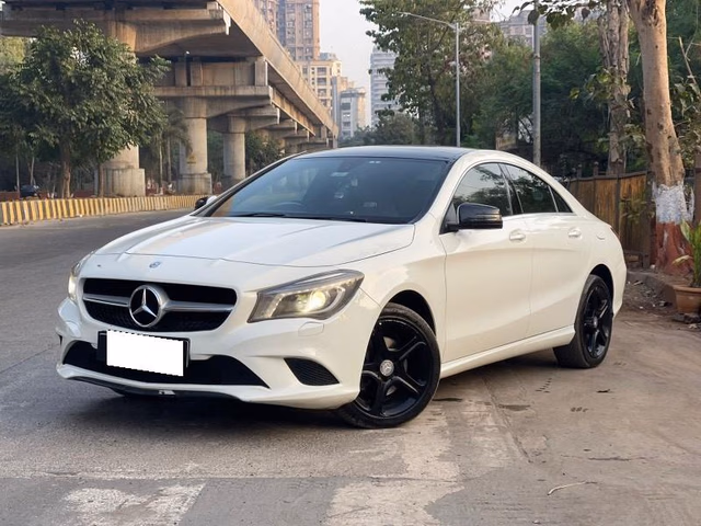 Mercedes-Benz Mercedes-Benz CLA view 4