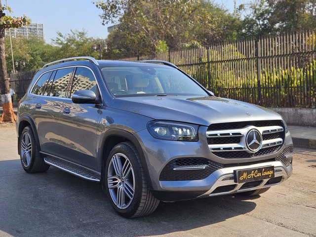 Mercedes-Benz Mercedes-Benz GLS view 2