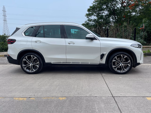 BMW BMW X5 view 3