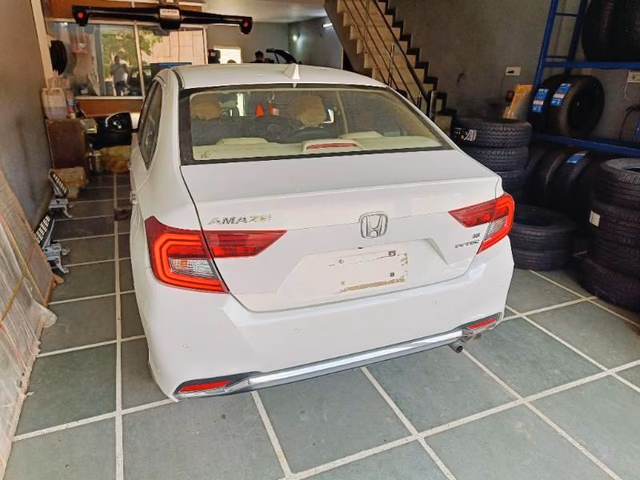 Honda Honda Amaze 2nd Gen view 4