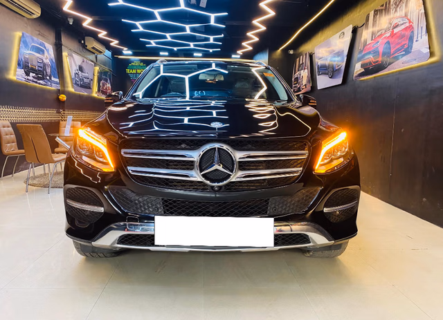 Mercedes-Benz Mercedes-Benz GLE view 5
