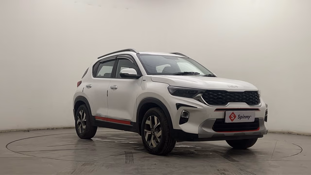 Kia Kia Sonet view 3