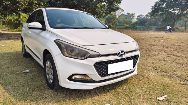 Hyundai Hyundai i20 view 2