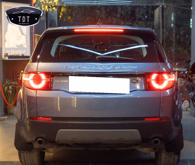 Land Rover Land Rover Discovery Sport view 3