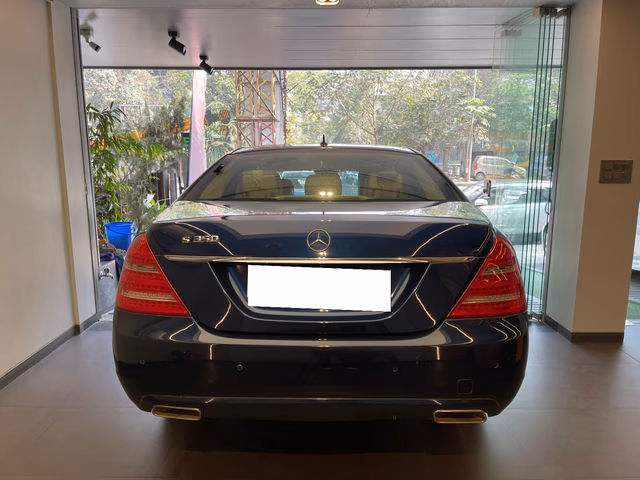 Mercedes-Benz Mercedes-Benz S-Class view 4