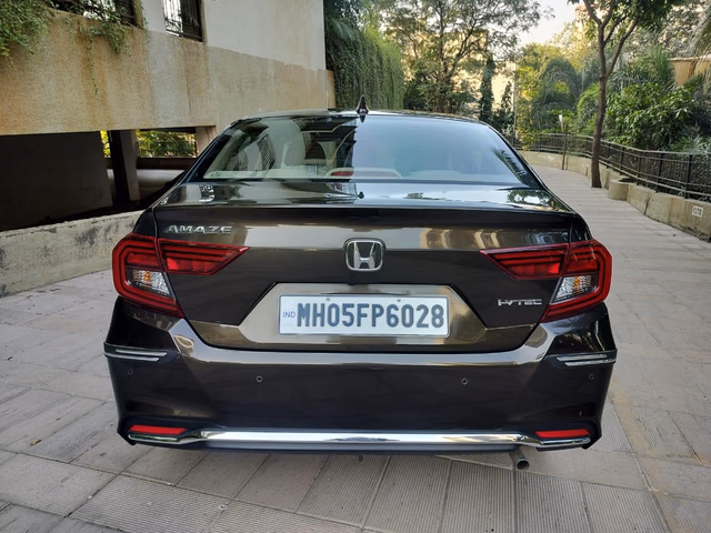 Honda Honda Amaze 2nd Gen view 4