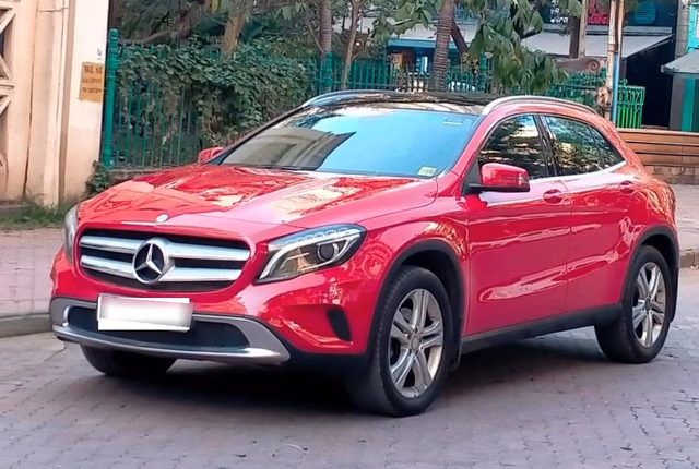 Mercedes-Benz Mercedes-Benz GLA Class view 4