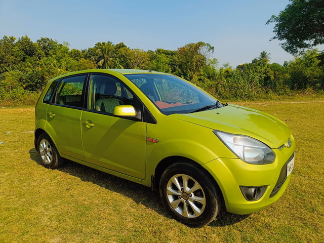 Ford Ford Figo view 5