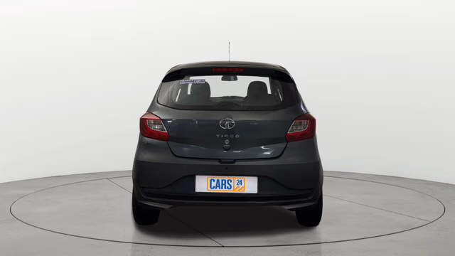 Tata Tata Tiago view 5