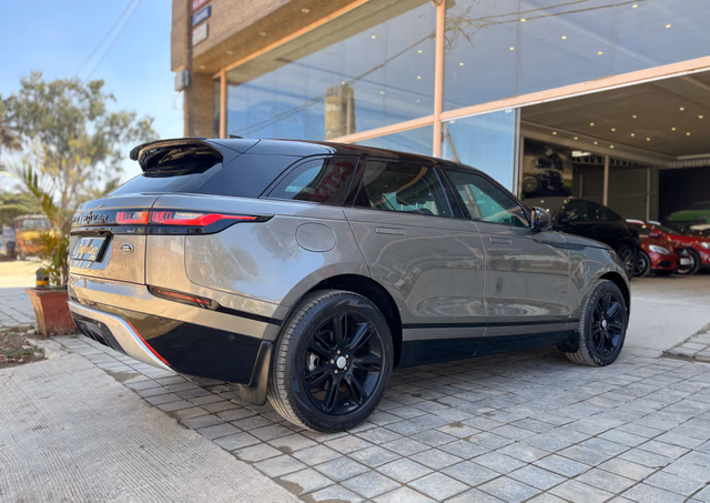 Land Rover Land Rover Range Rover Velar view 4
