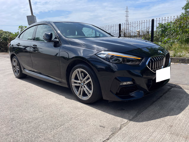 BMW BMW 2 Series Gran Coupe view 2