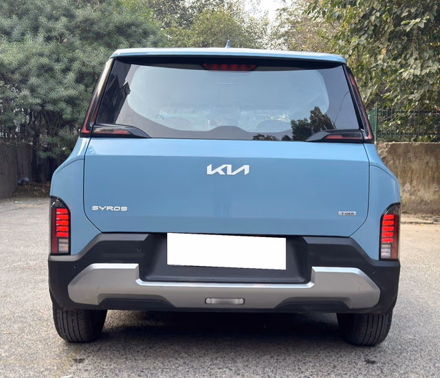 Kia Kia Syros view 3