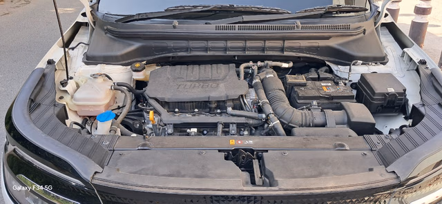 Kia Kia Carens view 4