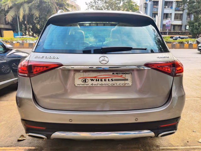 Mercedes-Benz Mercedes-Benz GLE view 4