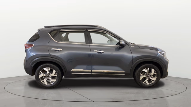 Kia Kia Sonet view 3