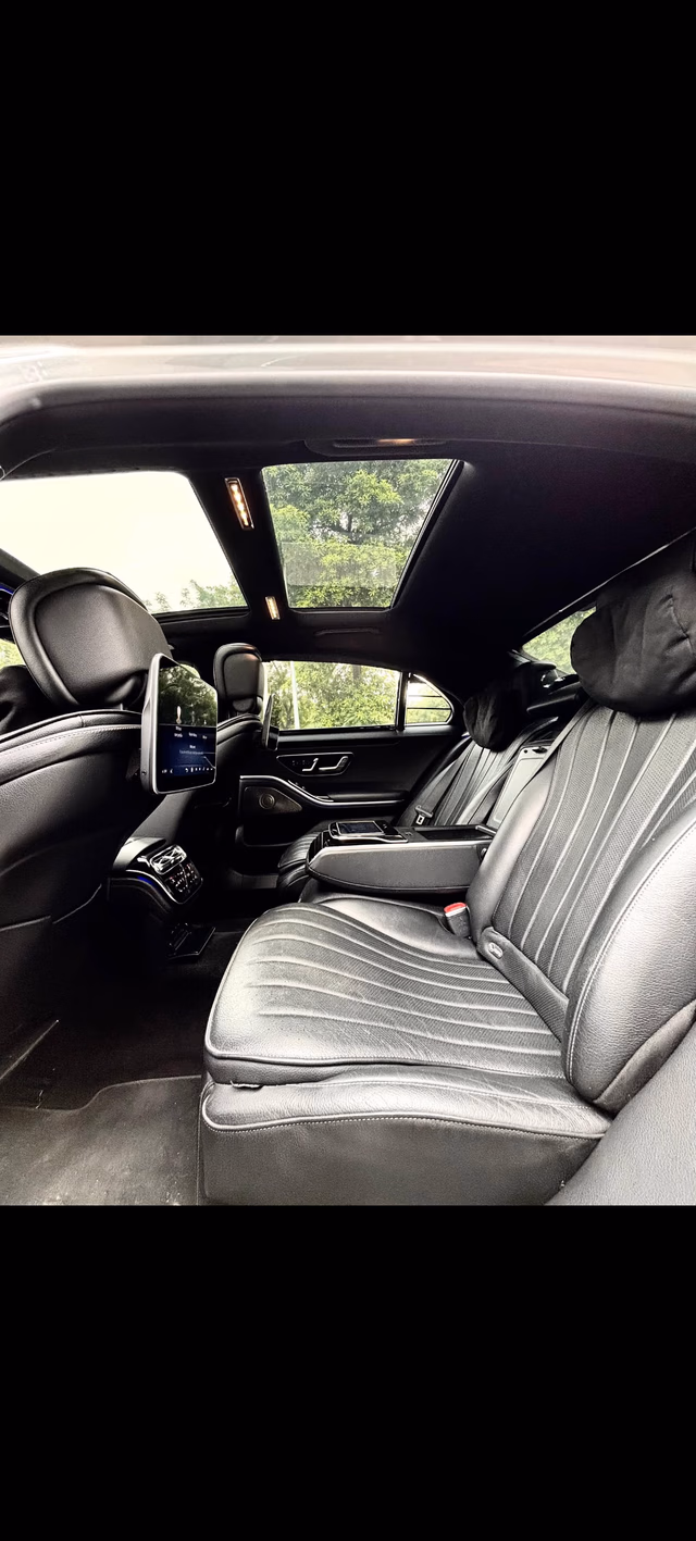 Mercedes-Benz Mercedes-Benz S-Class view 5