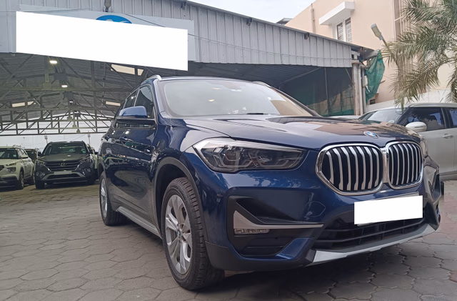 BMW BMW X1 view 4