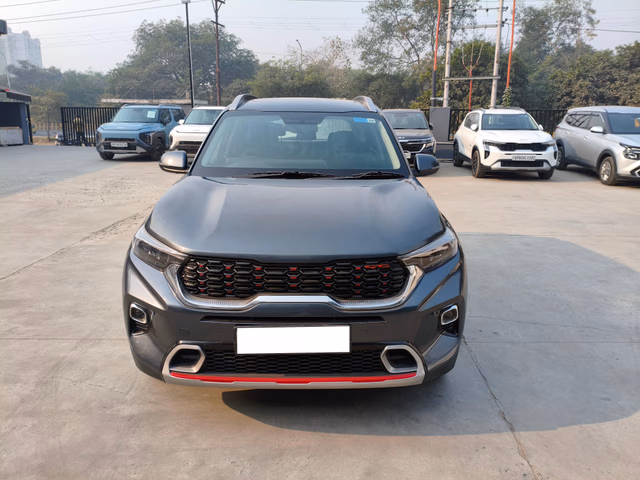 Kia Kia Sonet view 2