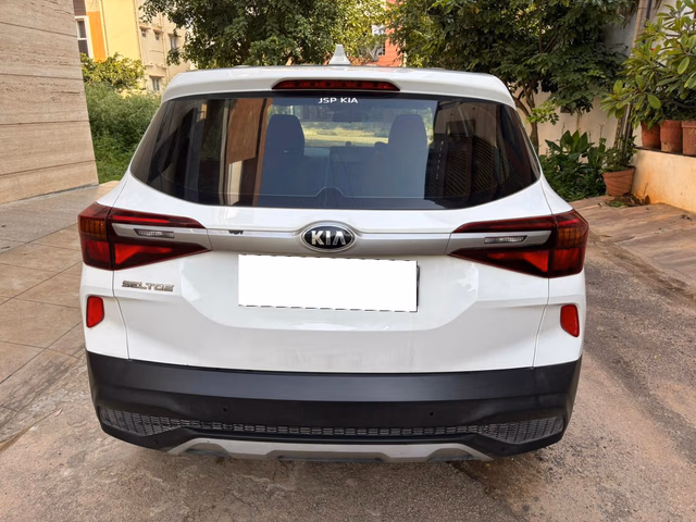 Kia Kia Seltos view 3